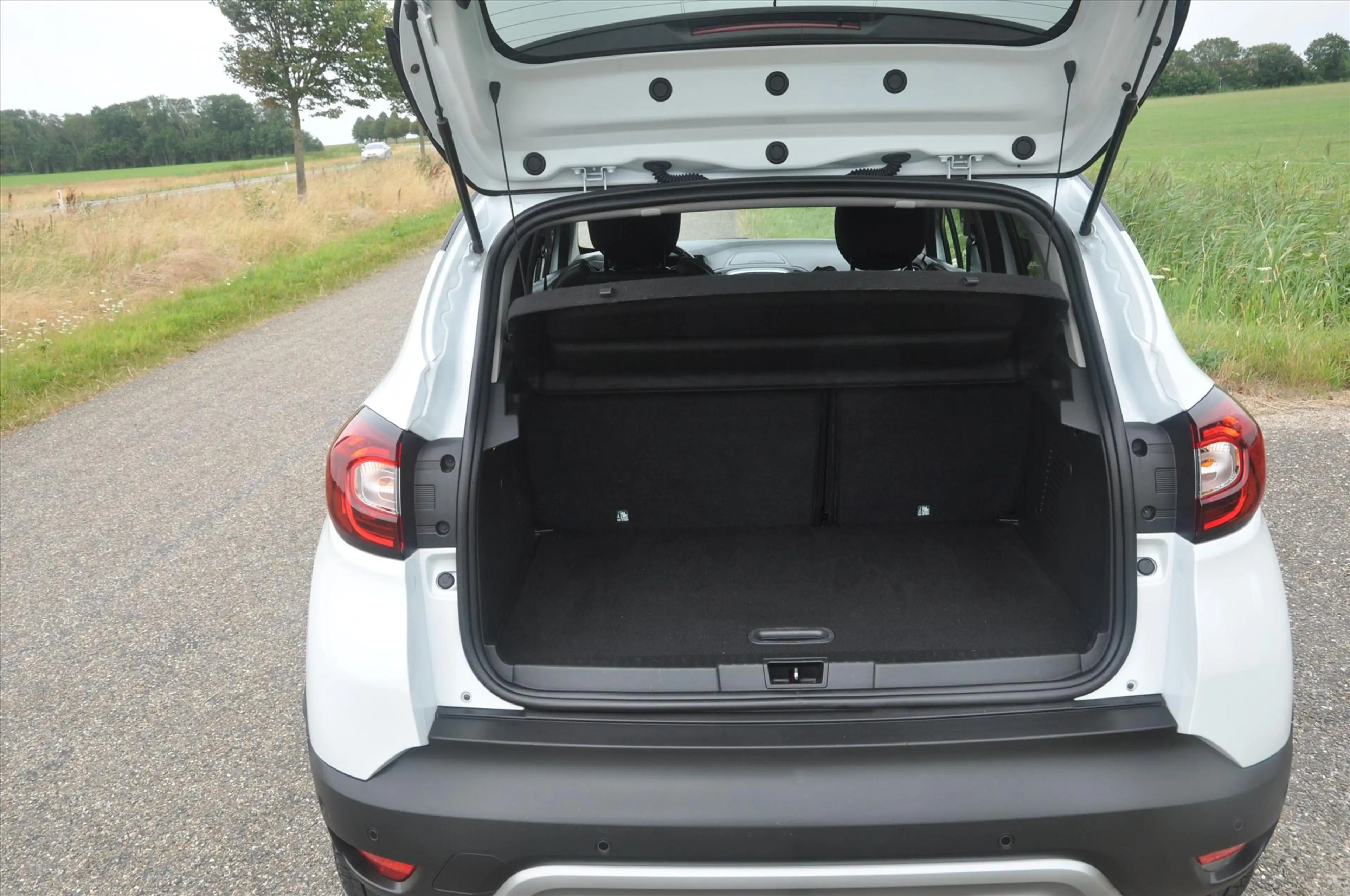 Renault Captur 0.9 TCE Intens — photo 9