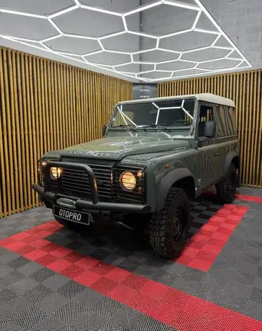 Land Rover Defender LAND ROVER 90 2.4 td4 Première main