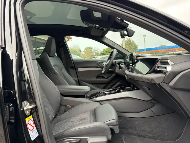 Audi A5 view 7