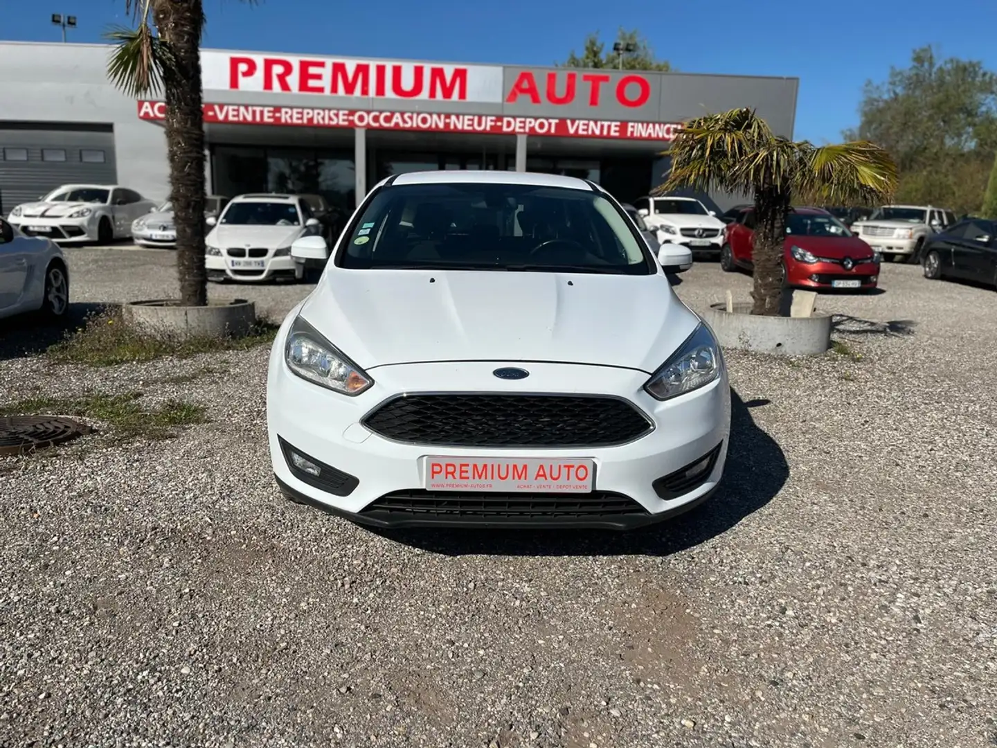 Ford Focus 1.5 TdCi Turbo 95ch Blanc - 1