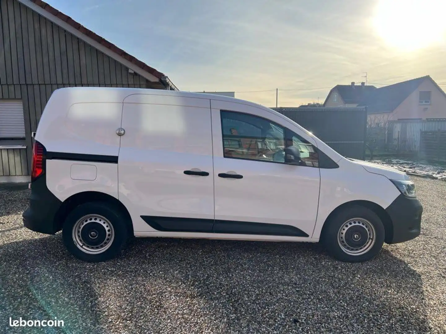 Renault Kangoo Van 12 491 HT 1.5 dci 115ch grand confort Wit - 2