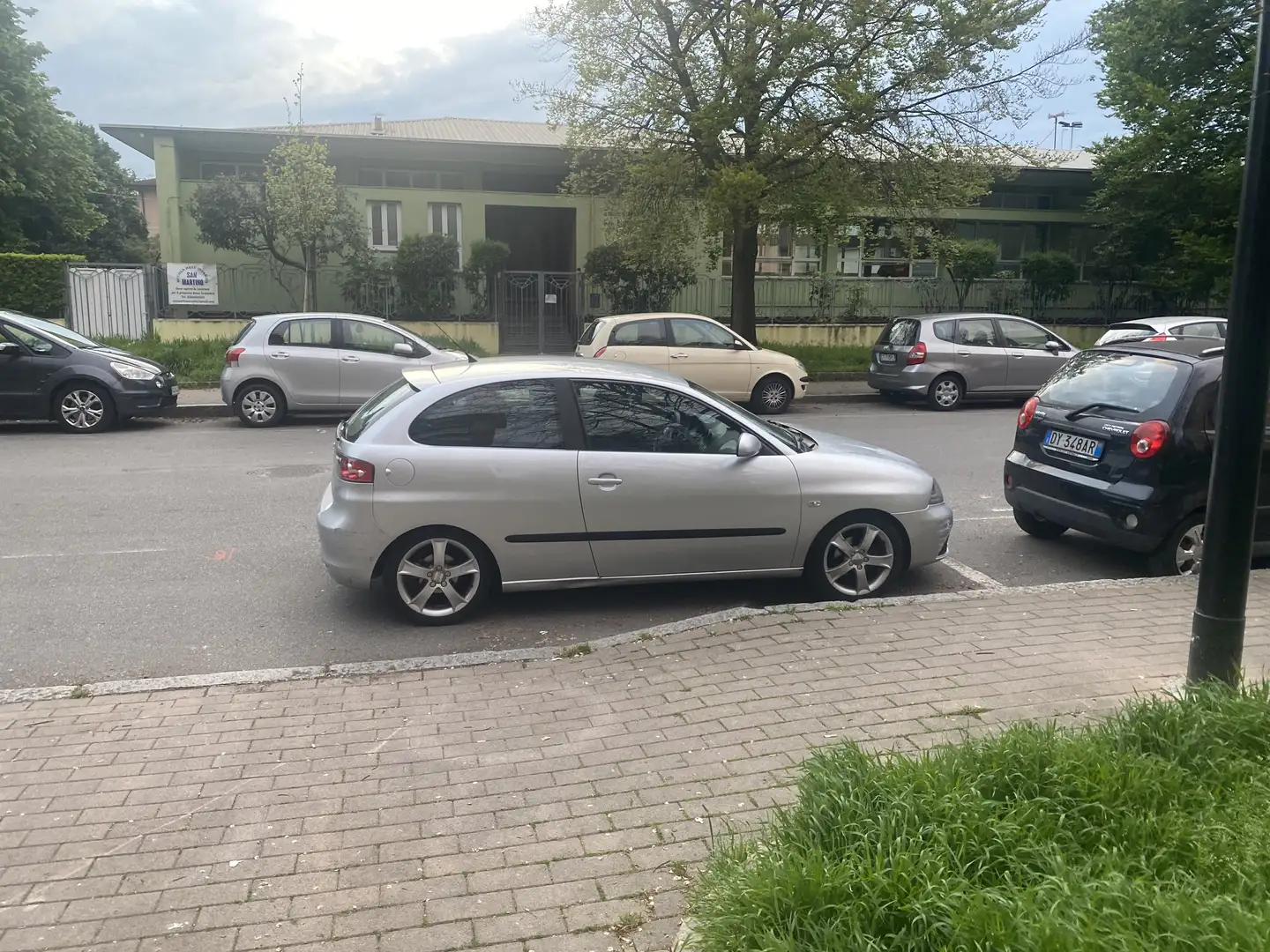 SEAT Ibiza 3p 1.4 16v Sport 100cv - 1