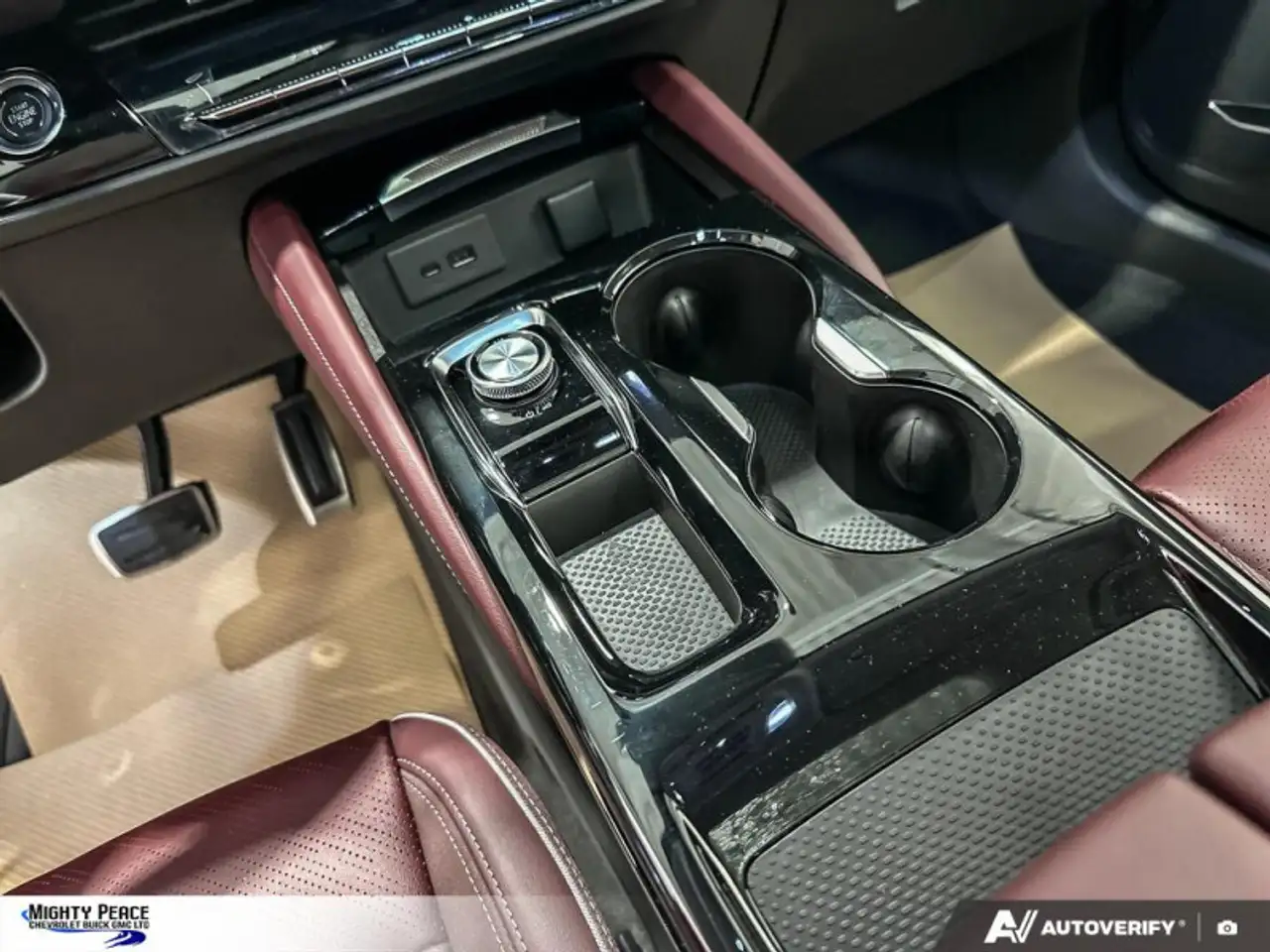 Buick Envision снимка Buick Envision