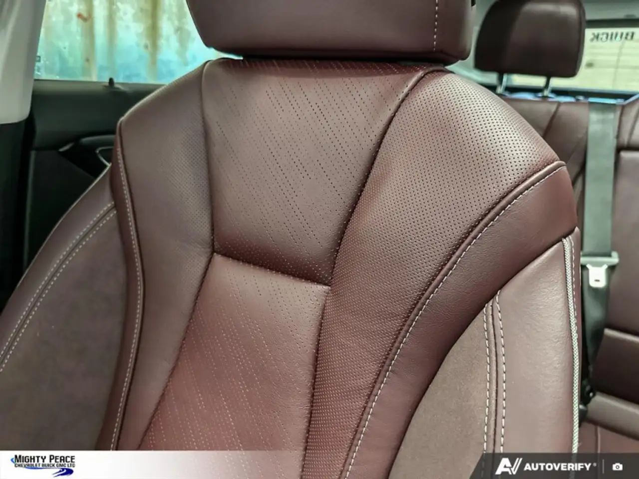 Buick Envision снимка Buick Envision