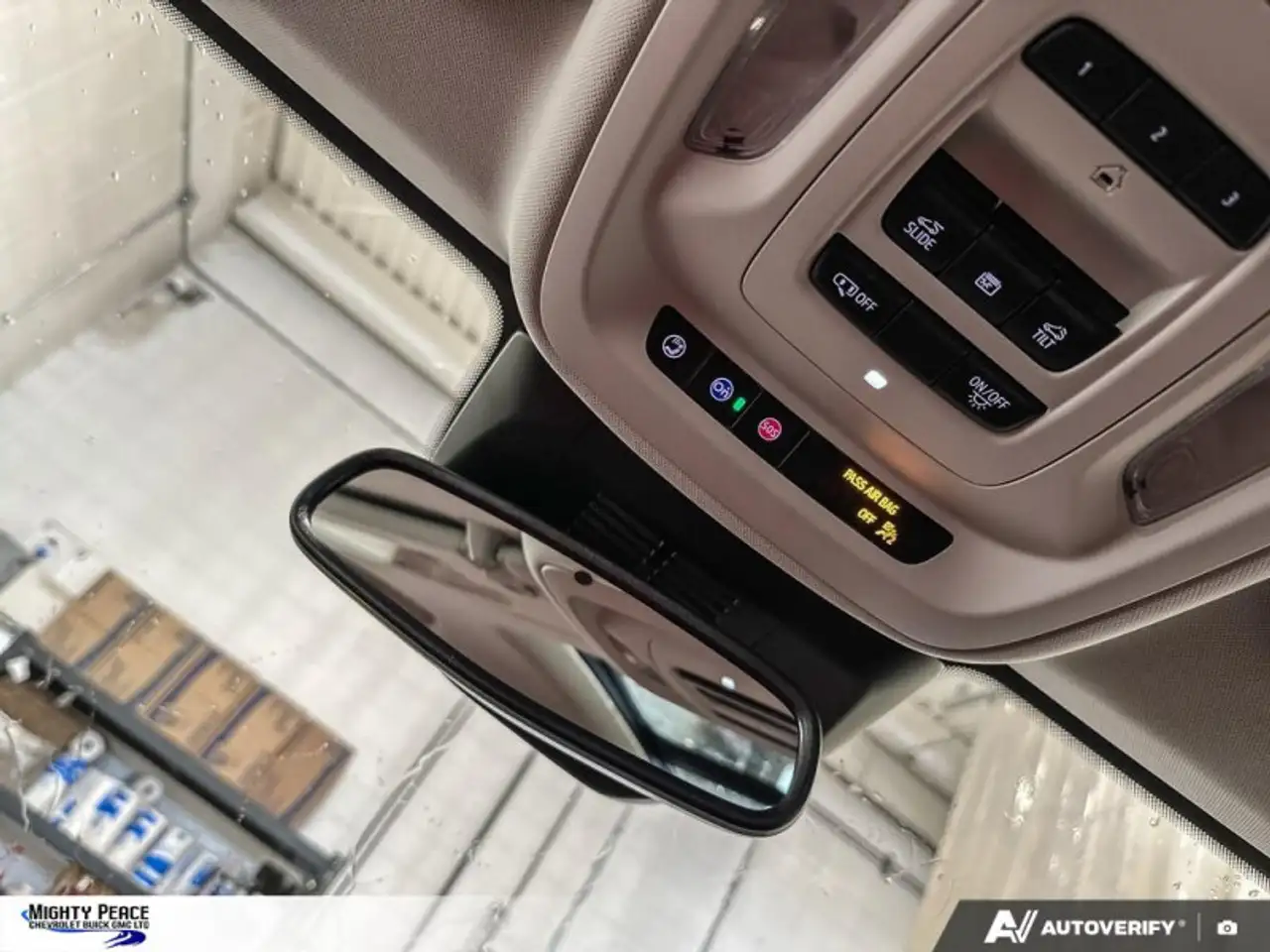 Buick Envision снимка Buick Envision
