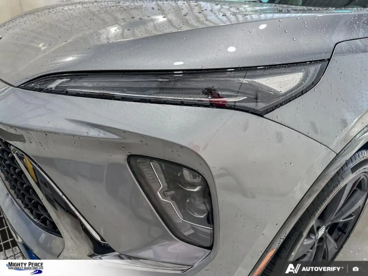 Buick Envision снимка Buick Envision
