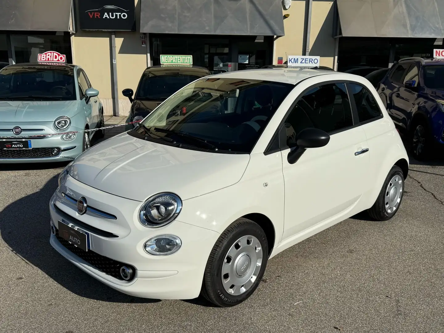 Fiat 500 1.0 hybrid CARPLAY/NEOPATENTATI 70cv PROMO FIN Wit - 1