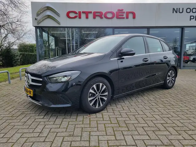 Mercedes-Benz B 180 Business Solution Plus AUTOMAAT