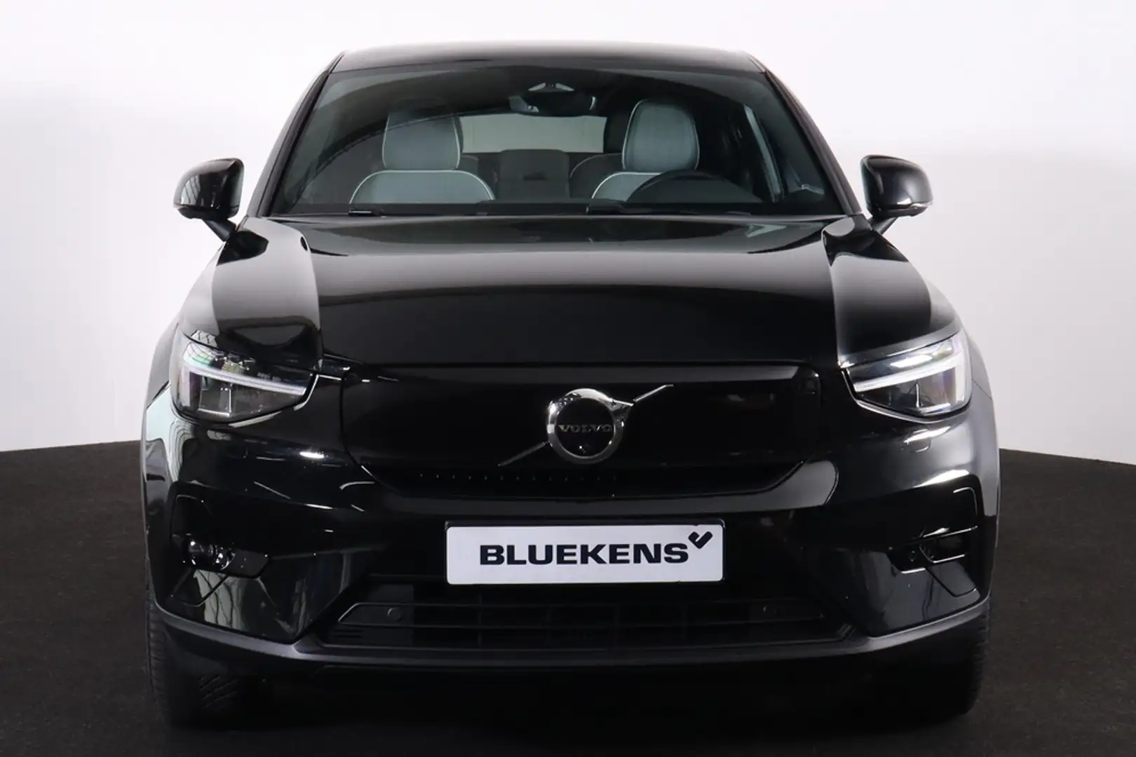 Volvo C40 Recharge Twin Ultimate 78 kWh - Panoramadak - Inte Zwart - 2