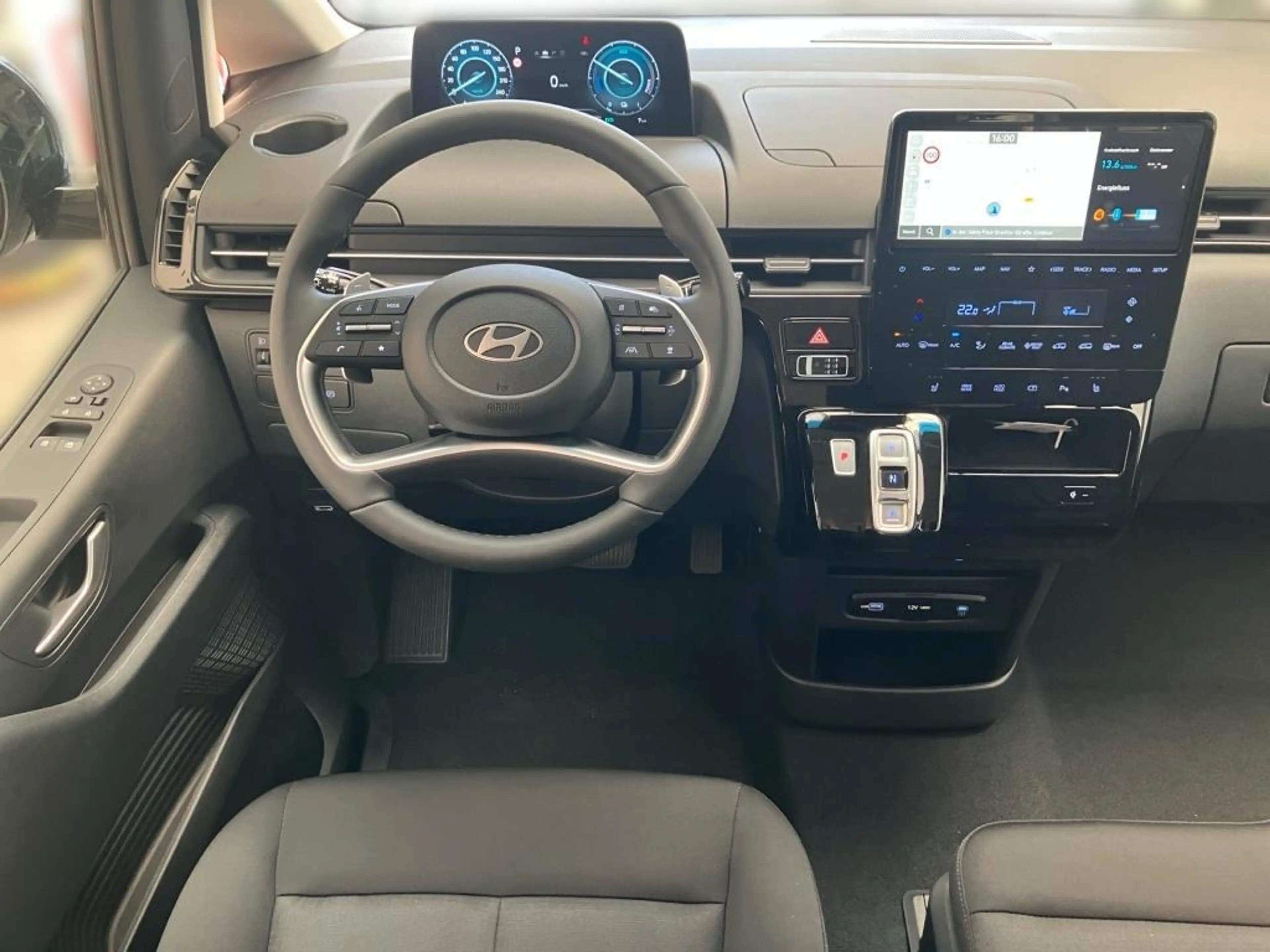 Hyundai STARIA (9-Sitzer) HEV 1.6 T-GDI 2WD 6-AT Trend — photo 10