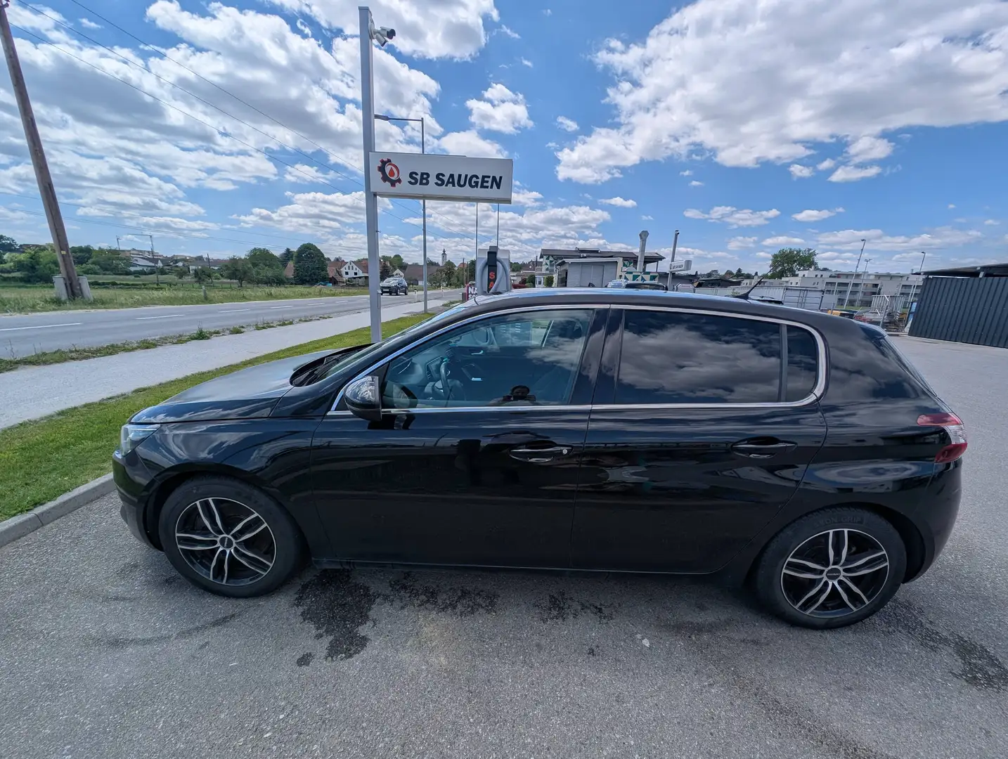 Peugeot 308 308 1,6 THP 155 Allure Allure Schwarz - 2