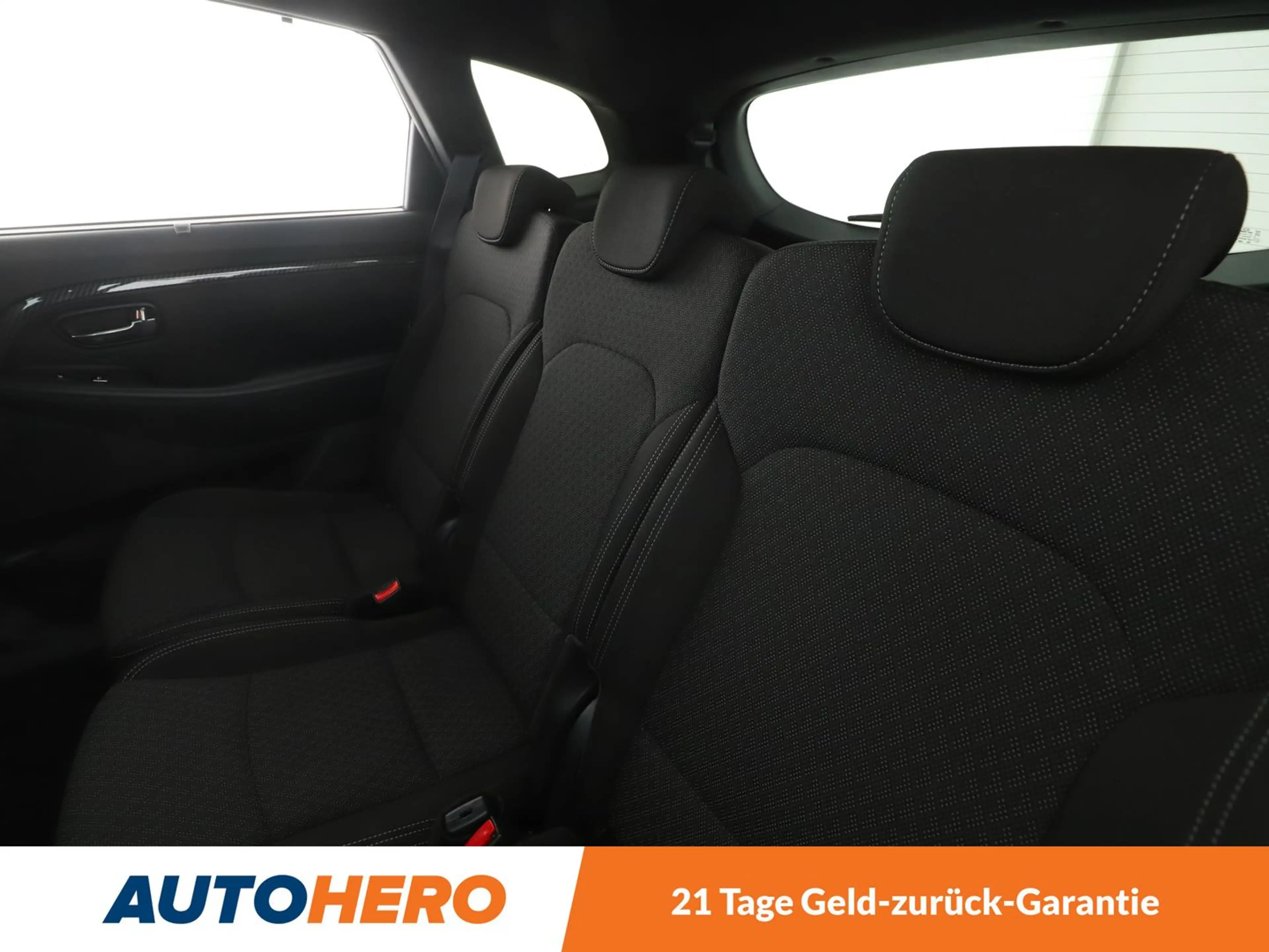 Kia Carens 1.6 GDI Spirit*XENON*NAVI*SHZ*CAM*PDC*TEMPO* — photo 14