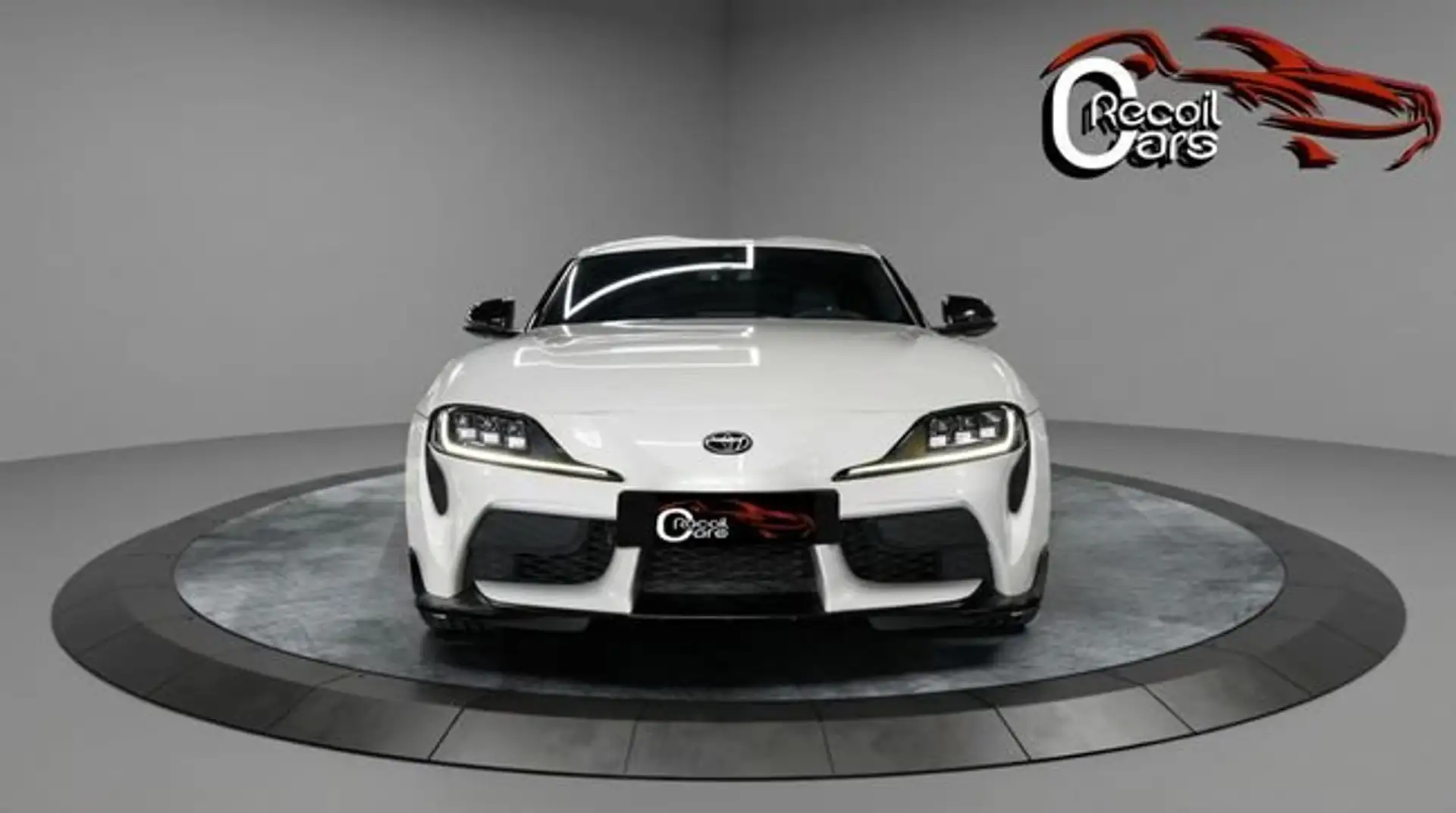 Toyota Supra GR Premium Blanco - 2