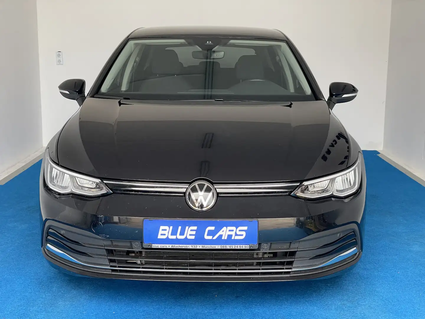 Volkswagen Golf VIII 2.0TDI Active/NAV/ACC/SHZ/KAM/LED/AHK Noir - 2