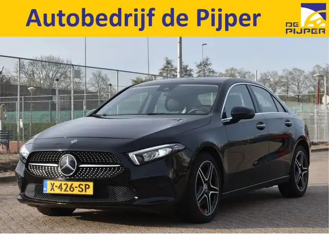 Mercedes-Benz A 220 4MATIC AMG Business191 pk 4x4 | Stoelverwarming |
