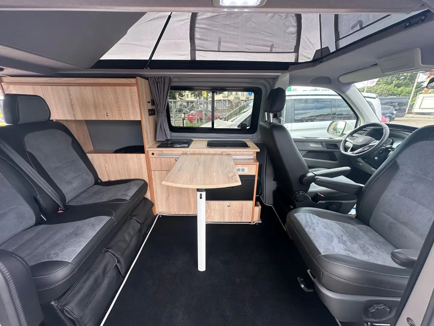 Volkswagen T6 California T 6.1 California/ Originale 500 km/ ACC/ KÜCHE Weiß - 2