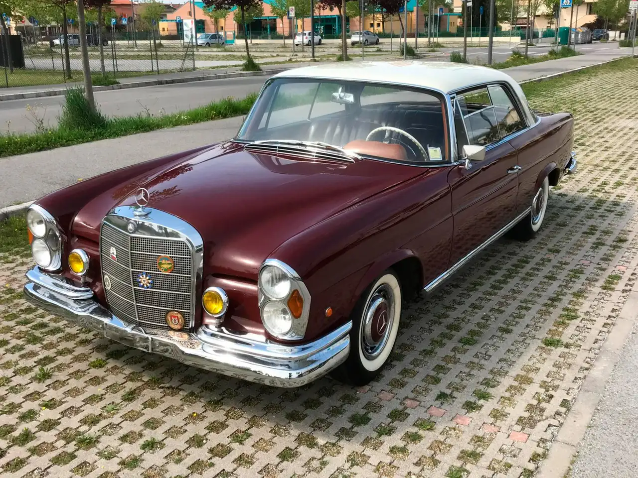 Mercedes-Benz 220 SE COUPE anno 1962 ROSSO BORDEAUX, foto 1