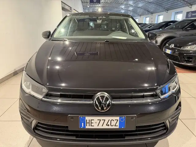 Volkswagen Polo view 7