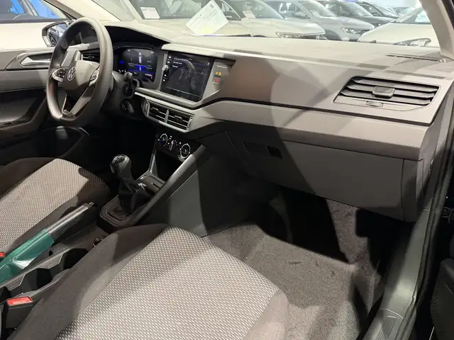 Volkswagen Polo view 10