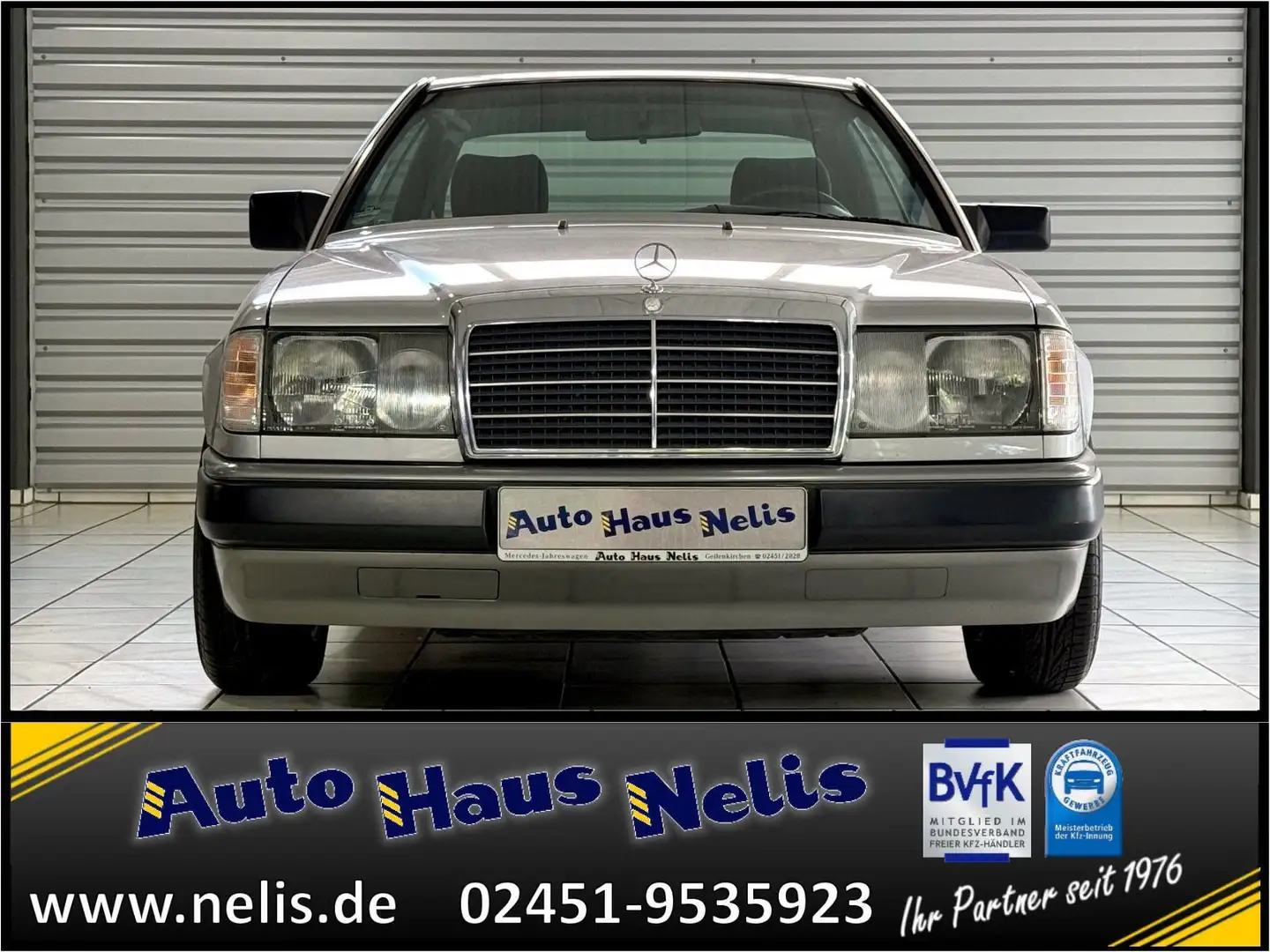 Mercedes-Benz 230 CE nur 56. 000 km 1.Hand RC SHD ABS Серебристый - 2