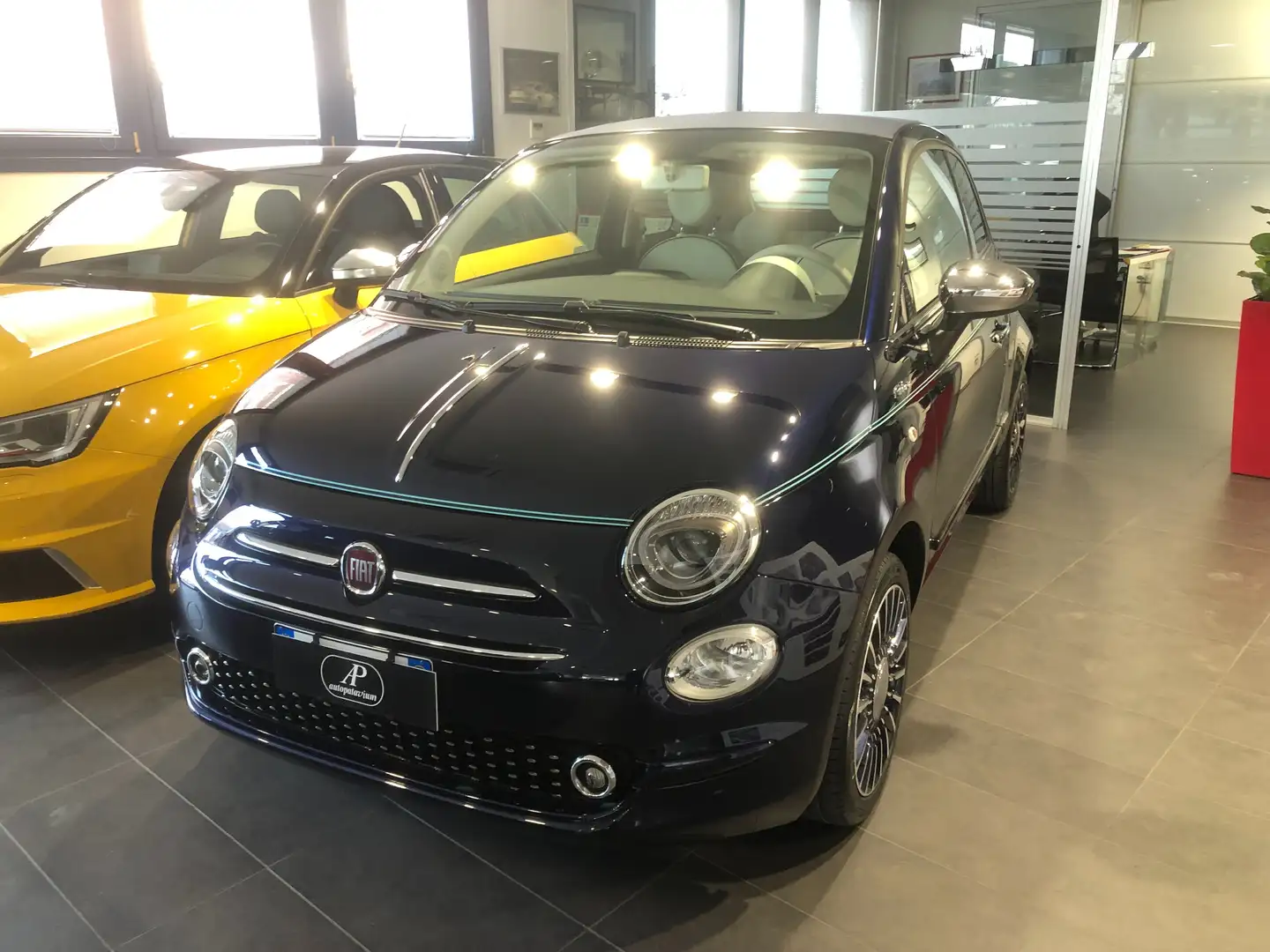 Fiat 500C 500 III 2015 1.2 Riva 69cv Blau - 1