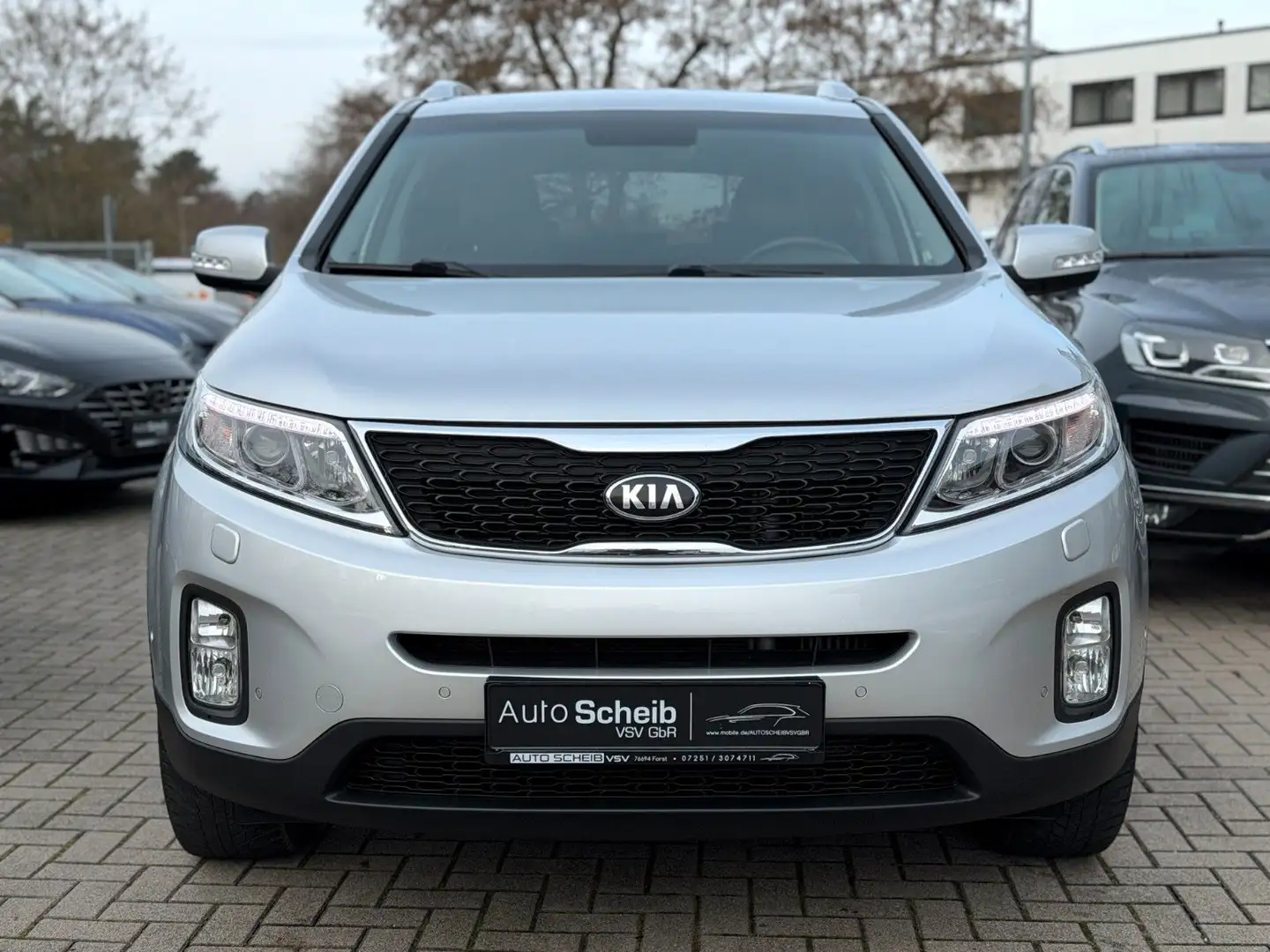 Kia Sorento 4WD*Kamera*Leder*Xenon*AHK*Keyless*SHZ* Silber - 2