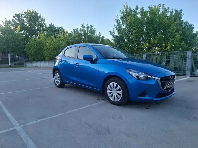 Mazda 2