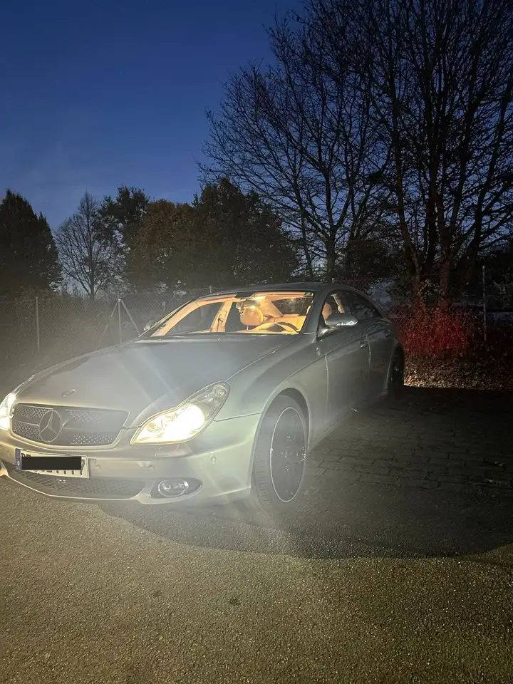 Mercedes-Benz CLS 500