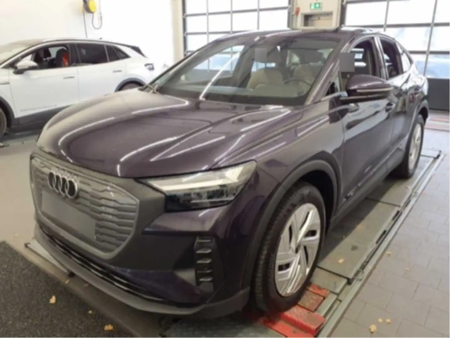 Audi Q4 e-tron 40 150kW LED Klima Rückfahrkamera Sitzheizung Violett - 1