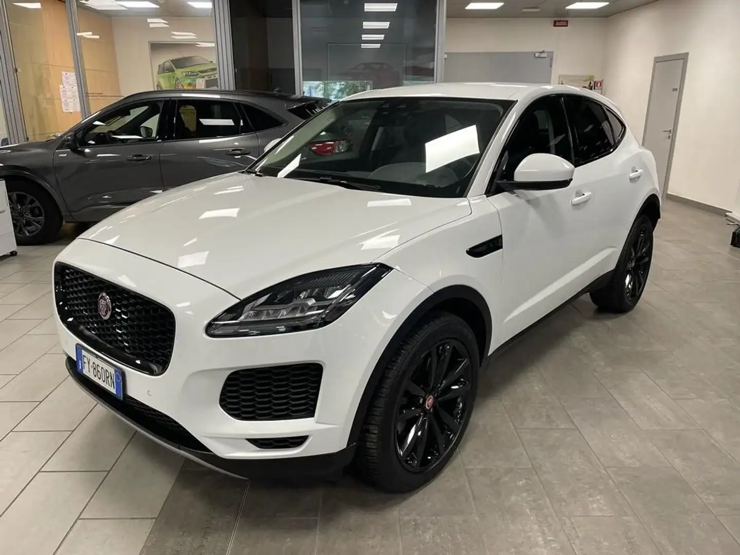 Jaguar E-Pace E-Pace 2.0d i4 S awd 180cv auto Blanc - 1
