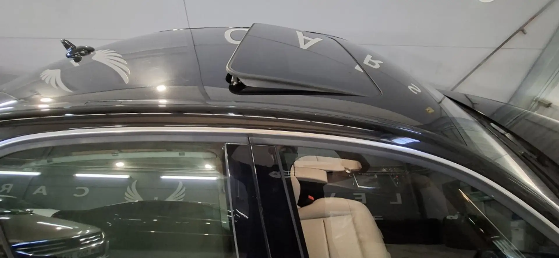 Mercedes-Benz E 200 CGI BE 7G Plus P96 (9.75) Zwart - 2