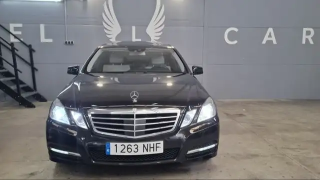 Mercedes-Benz E 200 CGI BE 7G Plus P96 (9.75)