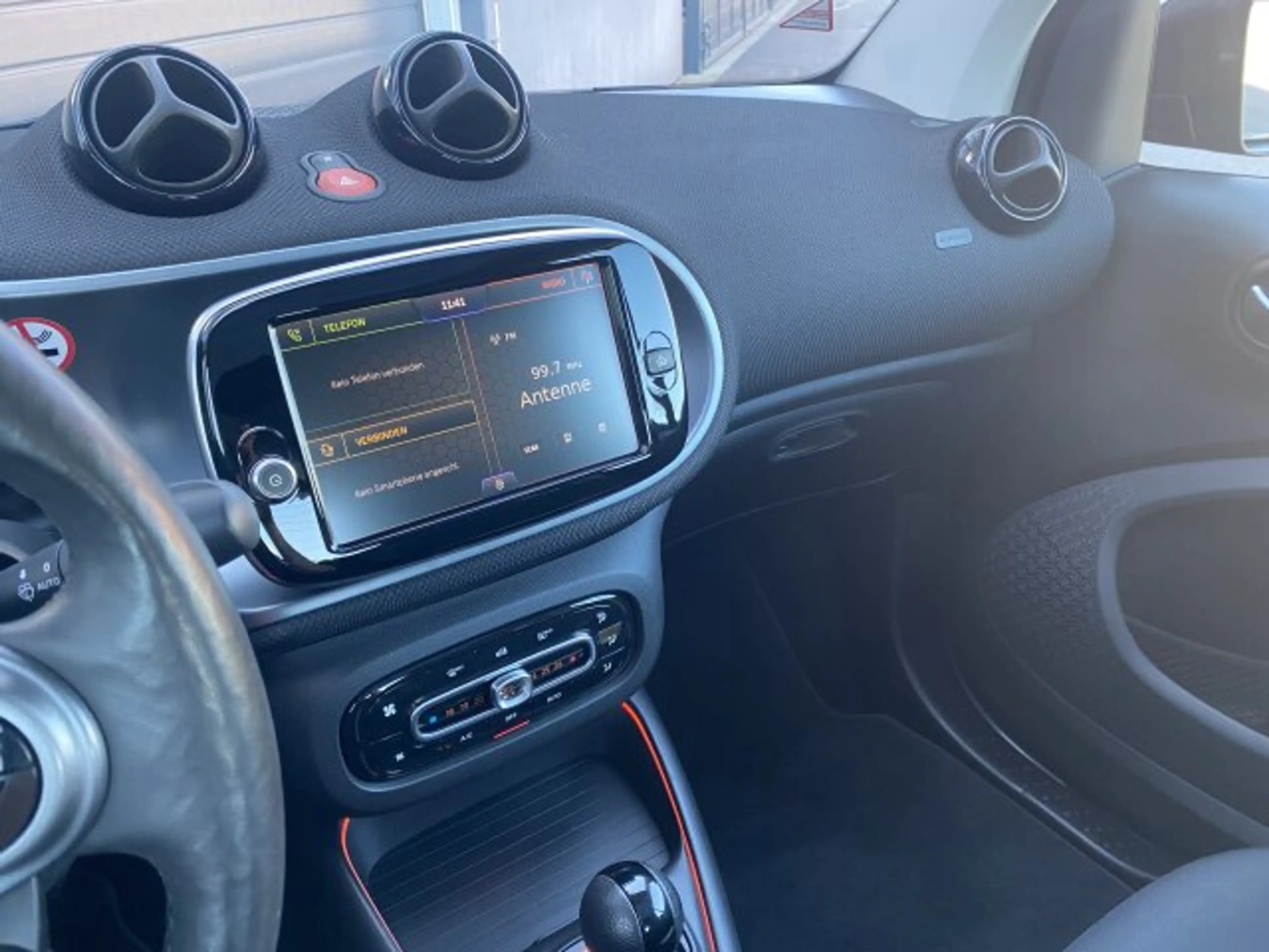 smart forTwo smart EQ fortwo Exclusive Kamera Winterpak. LED BC — photo 9