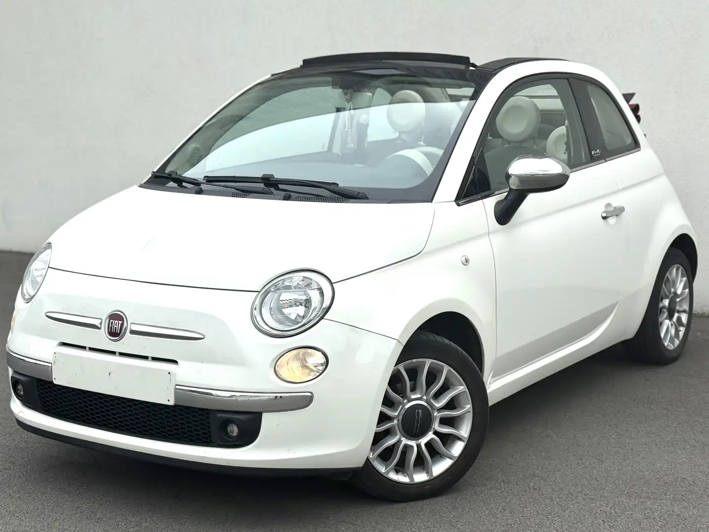 Fiat 500C 1.2i Pop +32/499/47/71/23 Černá - 1