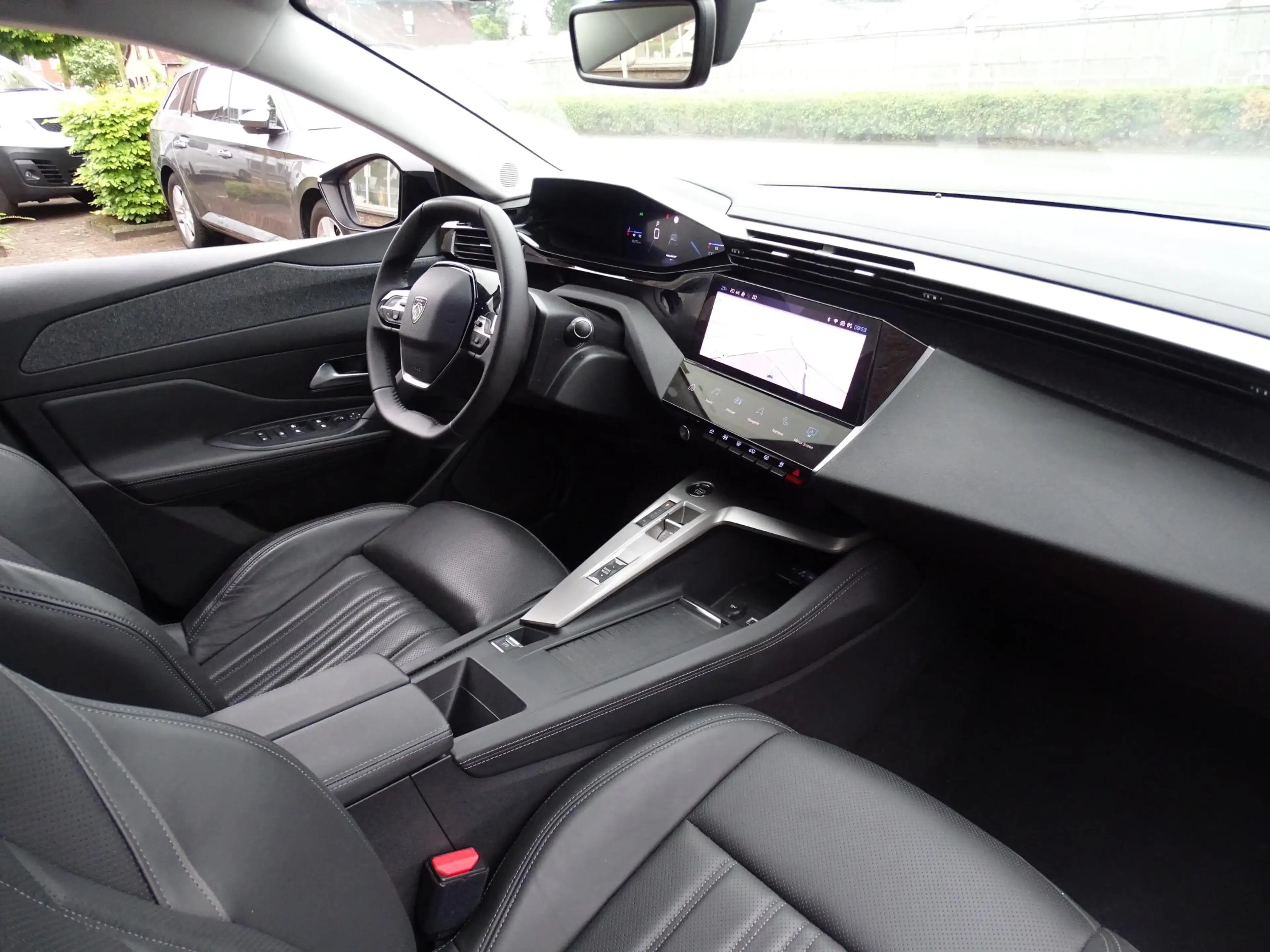 Peugeot 408 1.2T Allure automaat +leder — photo 15