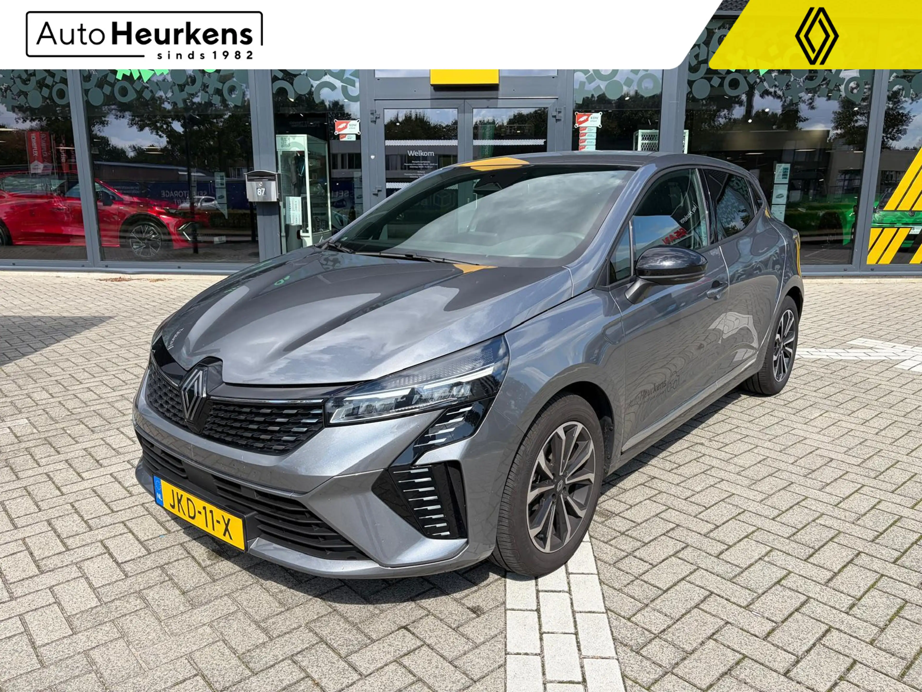 Renault Clio TCe 90 GPF techno | Carplay | Parkeersensor |