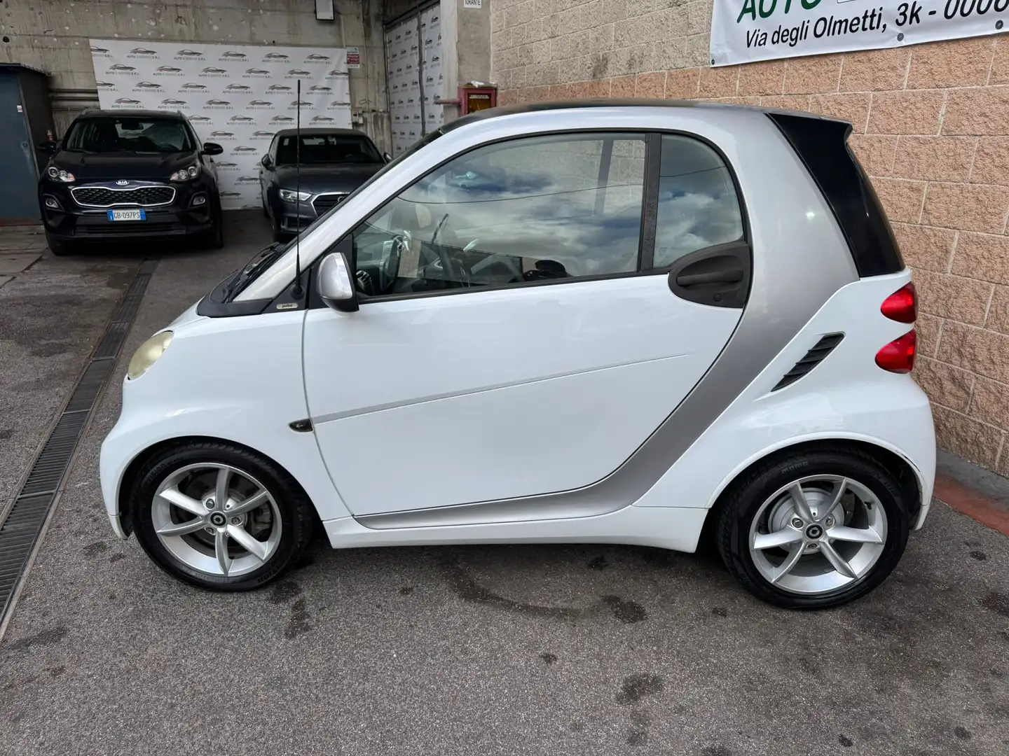 smart forTwo Fortwo 451 1.0 Pulse 84cv Servosterzo Bianco - 2