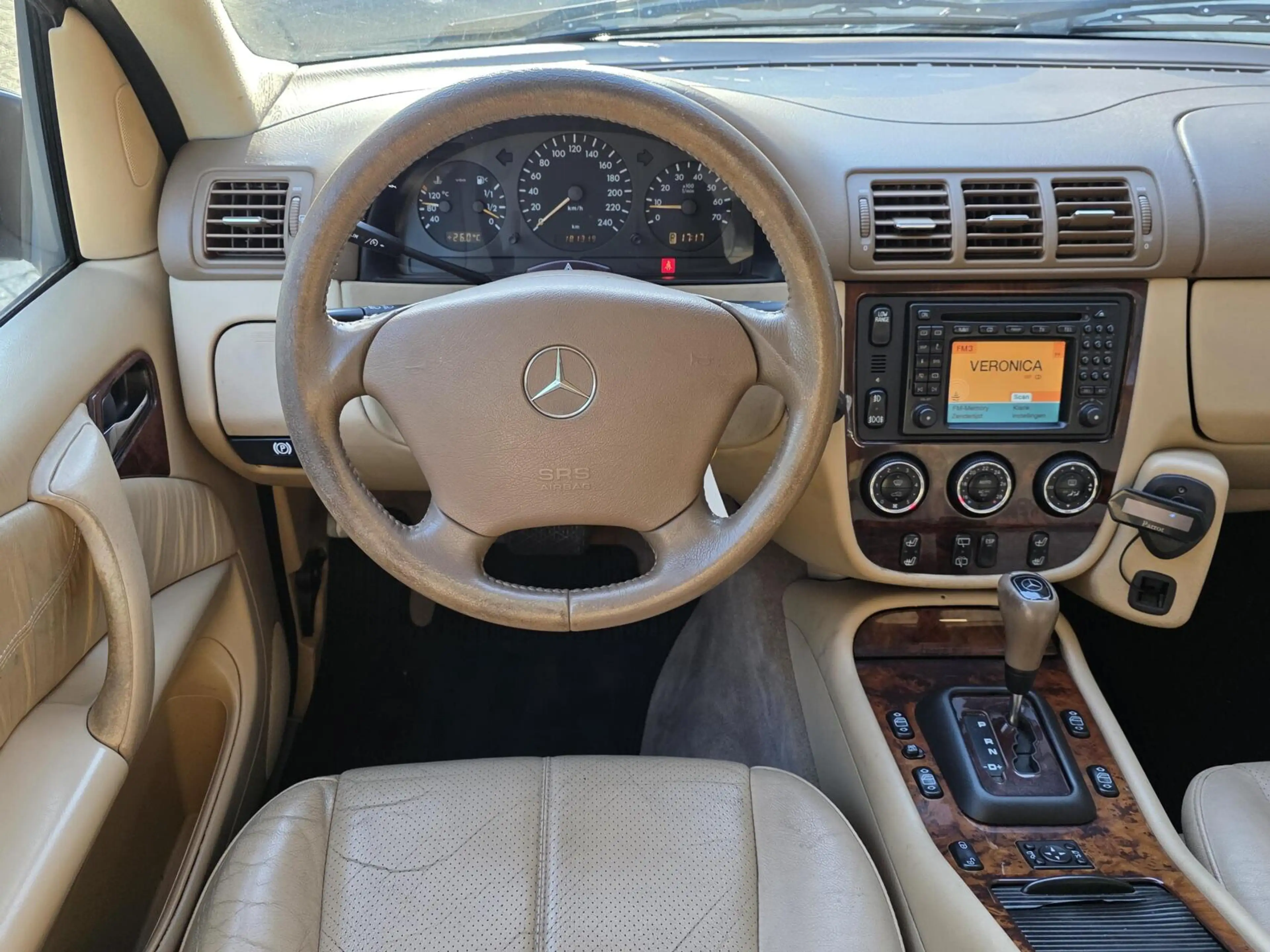 Mercedes-Benz ML 350 M-klasse — photo 10