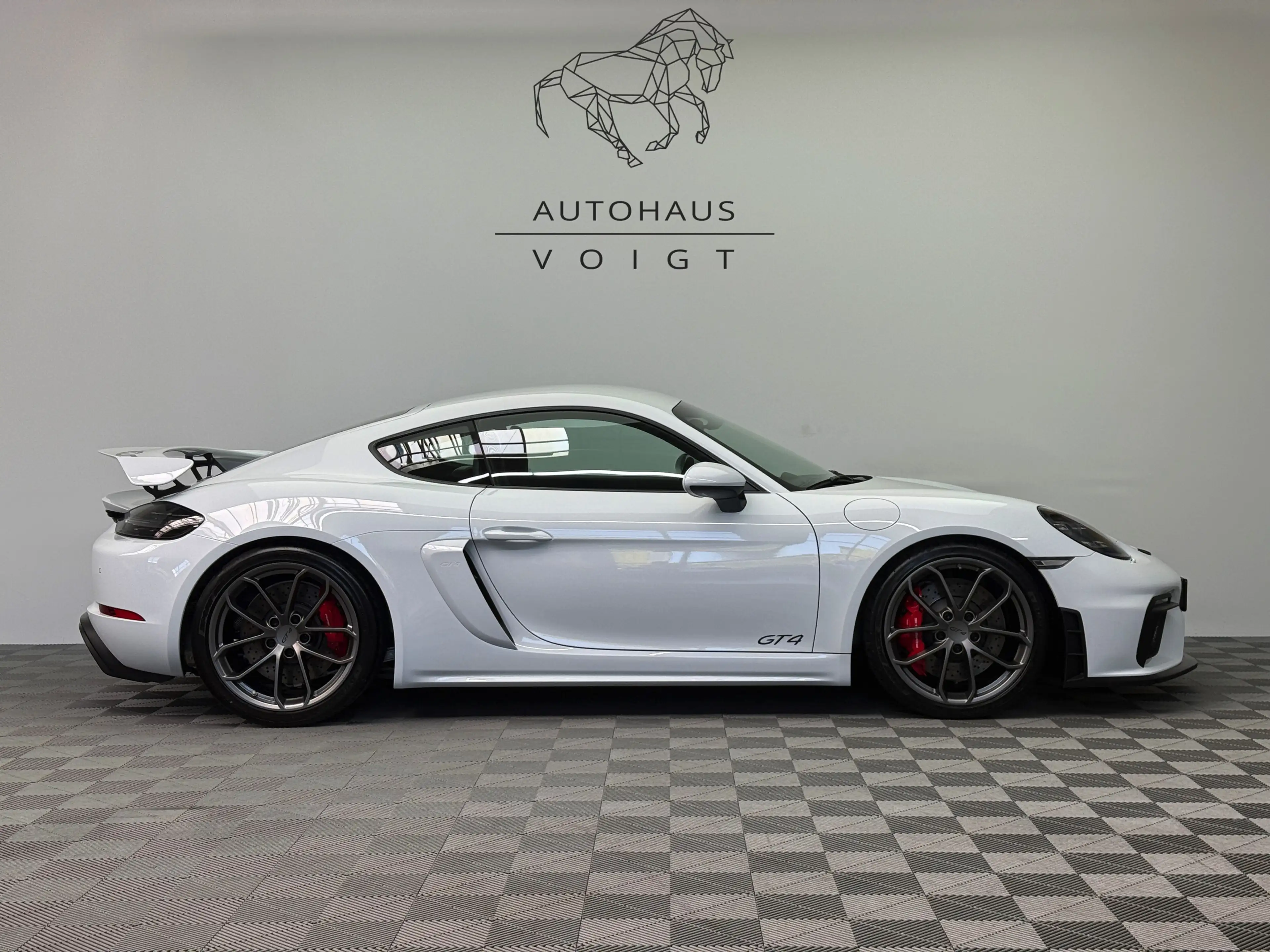 Porsche Cayman GT4|2.Hand|Approved|PDLS+|Bose|PCM|PASM| — photo 4