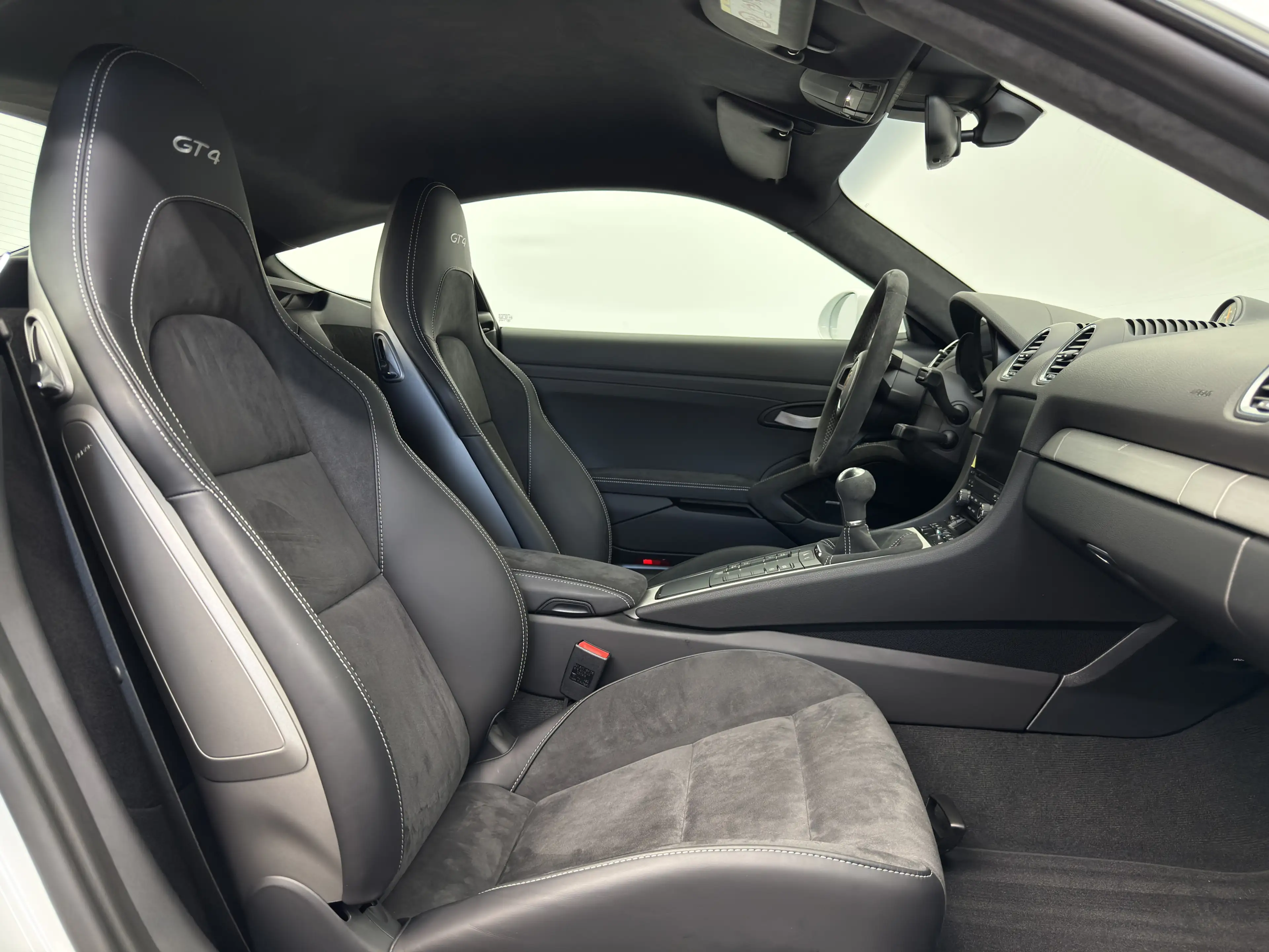 Porsche Cayman GT4|2.Hand|Approved|PDLS+|Bose|PCM|PASM| — photo 14