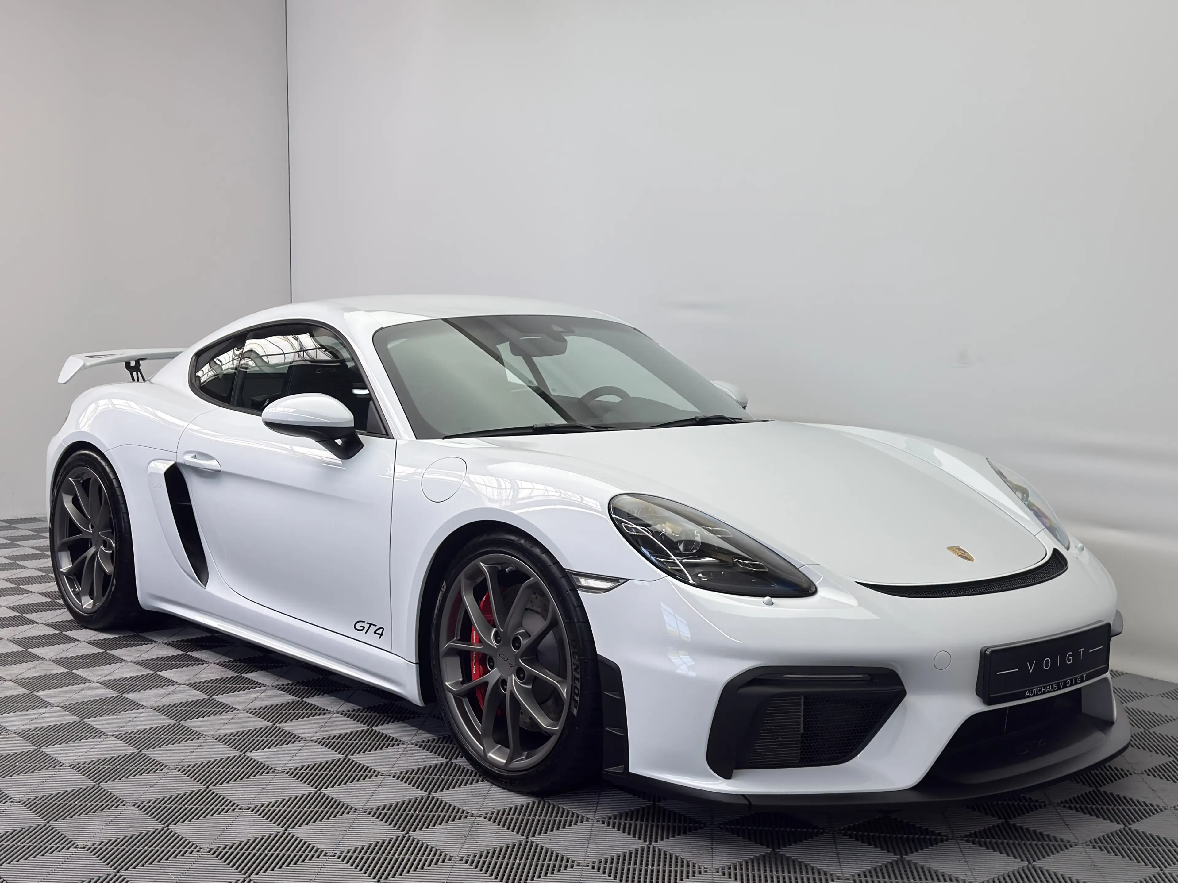 Porsche Cayman GT4|2.Hand|Approved|PDLS+|Bose|PCM|PASM| — photo 5