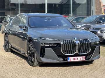 750eXAS PHEV // BUSINESS CLASS // FULL OPTION