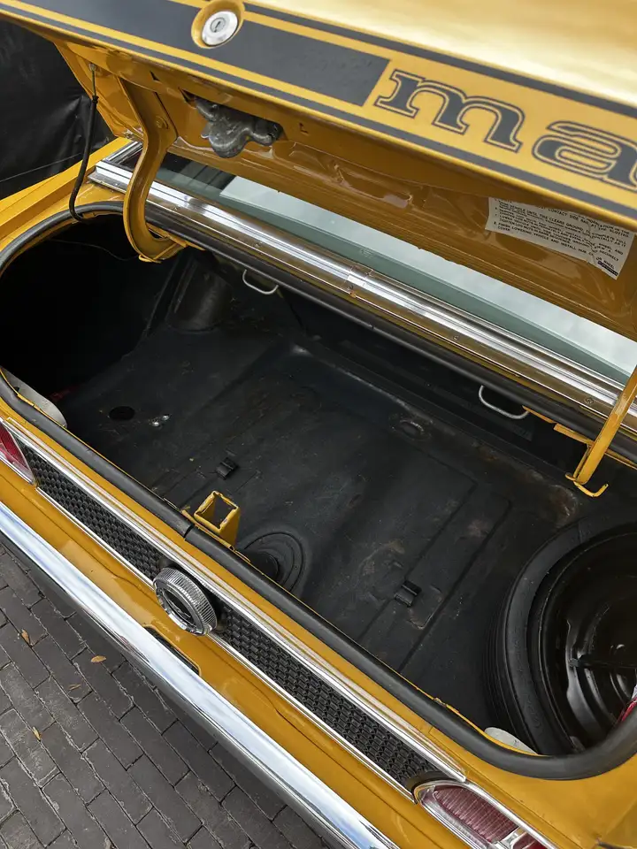 Ford Mustang V8 Mach 1 Sportsroof, foto 9