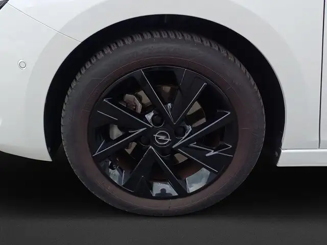 Opel Corsa view 8