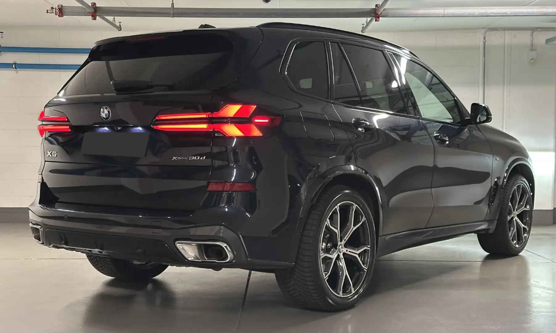 BMW X5 xdrive30d mhev 48V Msport auto Schwarz - 1