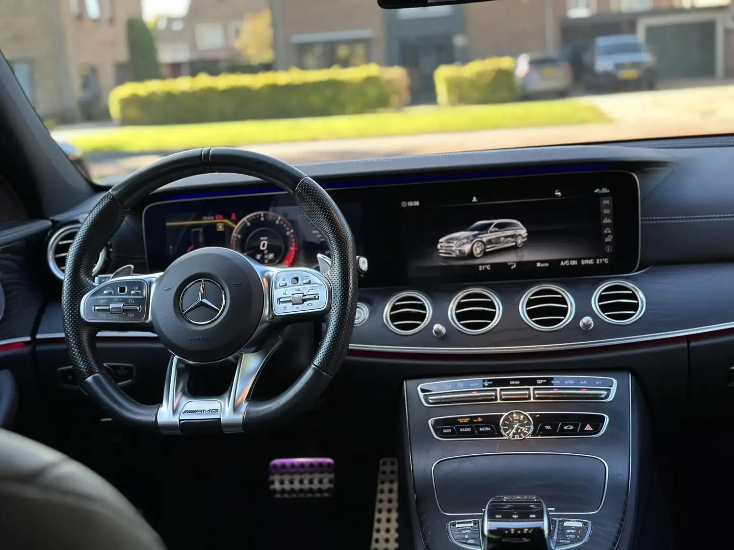 Mercedes-Benz E 63 AMG Estate 4MATIC Burmester, 360 Camera, Luchtvering.. Grau - 2