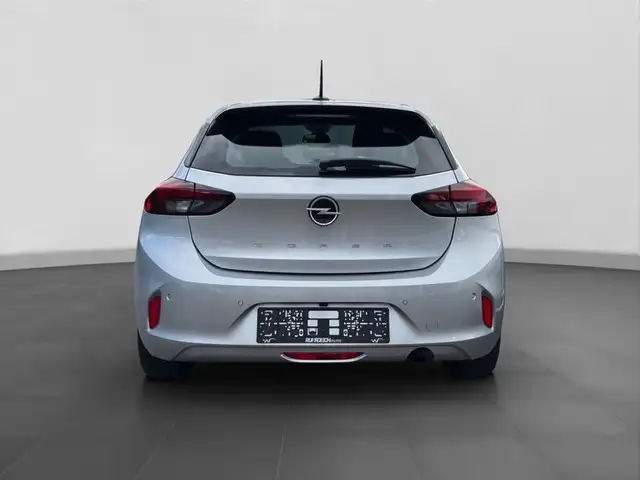 Opel Corsa view 4