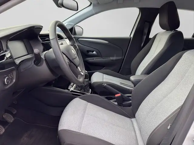 Opel Corsa view 8
