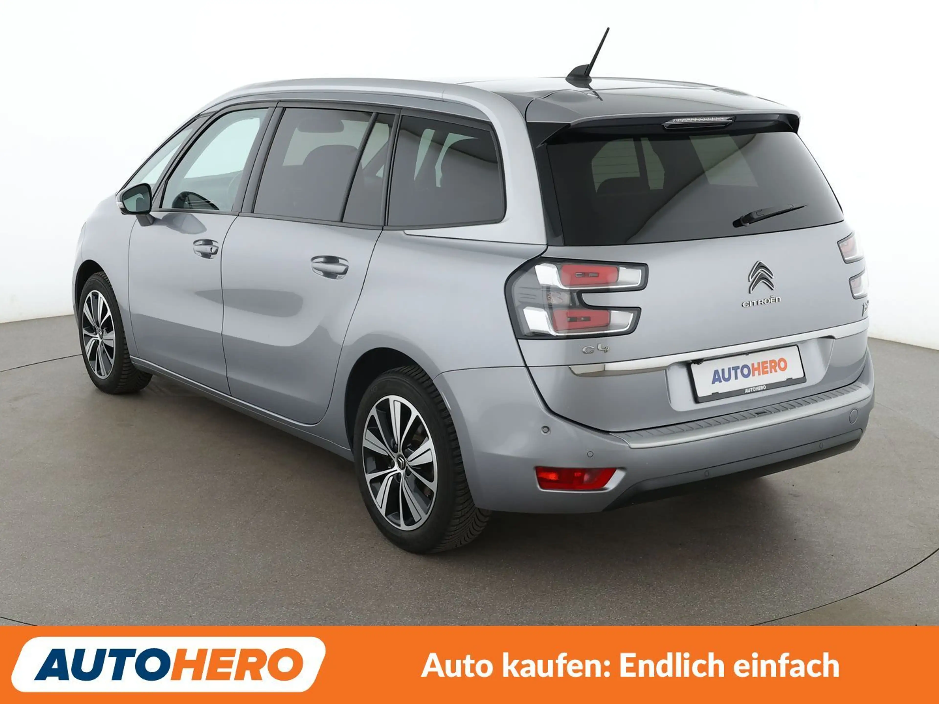 Citroen Grand C4 Picasso 1.2 e-THP Shine Aut.*NAVI*BiXENON*CAM*ACC*ALU* — photo 4