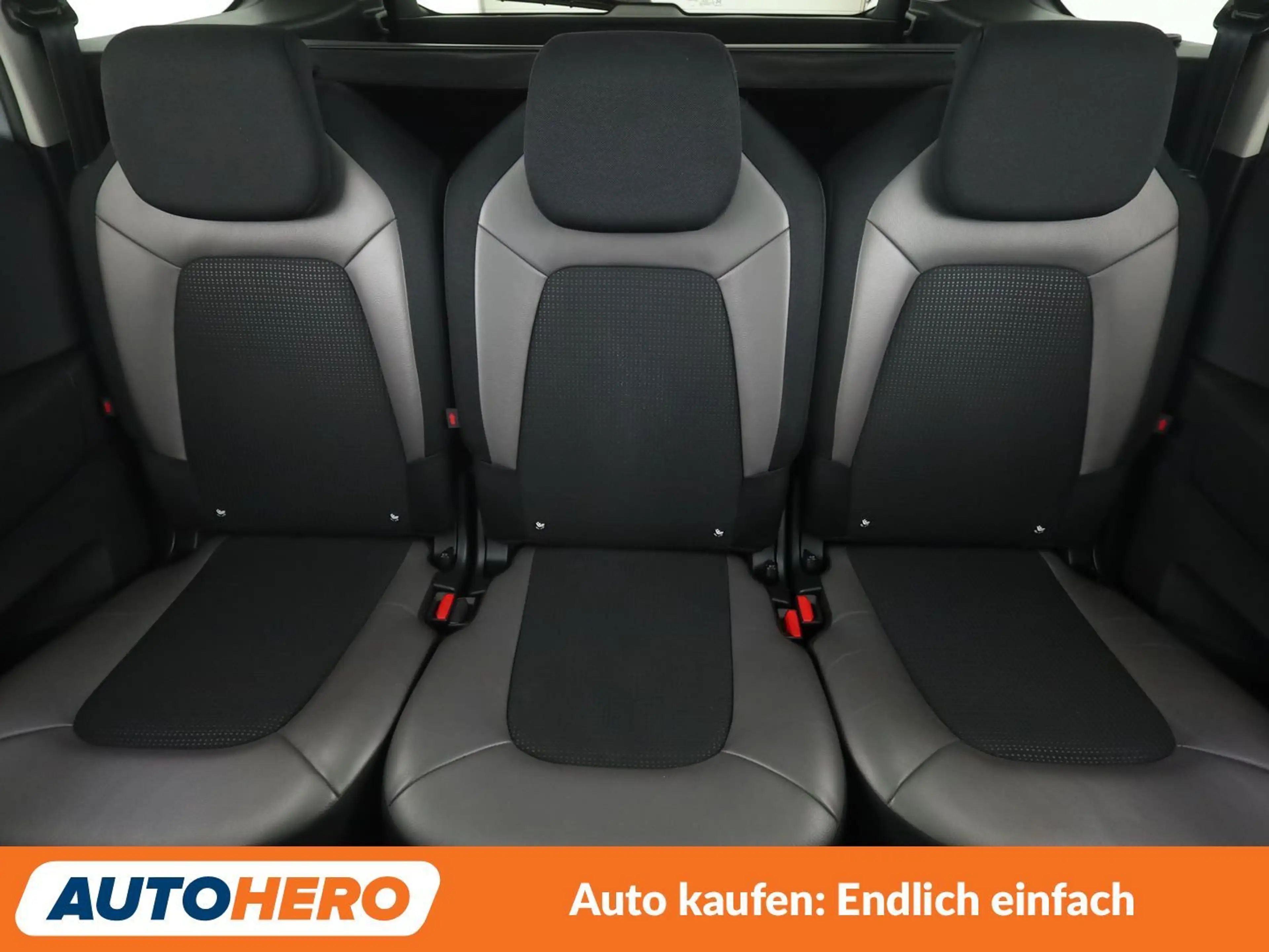 Citroen Grand C4 Picasso 1.2 e-THP Shine Aut.*NAVI*BiXENON*CAM*ACC*ALU* — photo 15